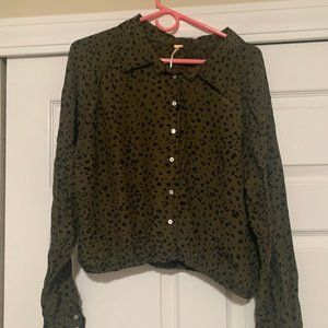 Free People Green and Black Silky Feel Button Down Size Large